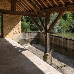 Circuits des lavoirs : 2 - Lavoir de la Tour, lavoir de Vauvrette, 5,7 km